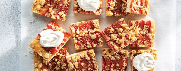 Yeasted Bavarian plum cake