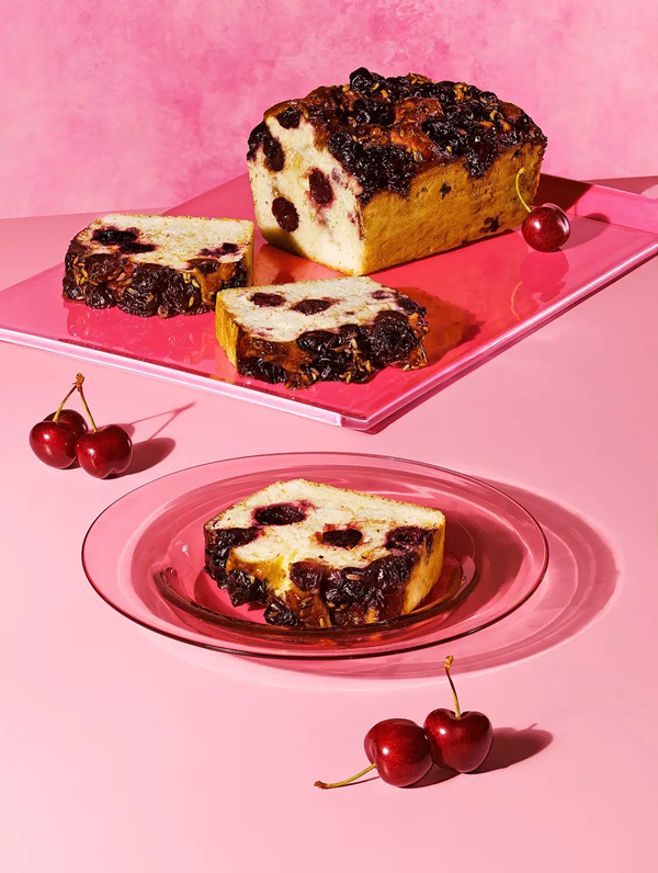 Yeasted cherry loaf