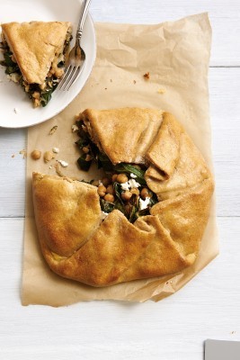 Yeasted whole wheat olive oil pastry