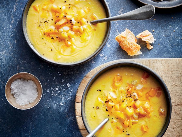 Yellow bell pepper gazpacho