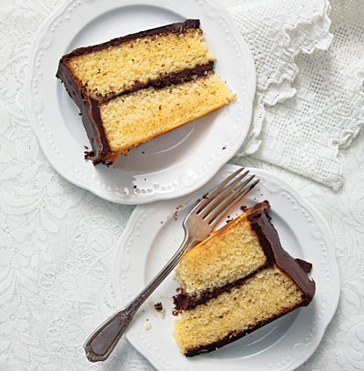 Yellow cake with fudge icing