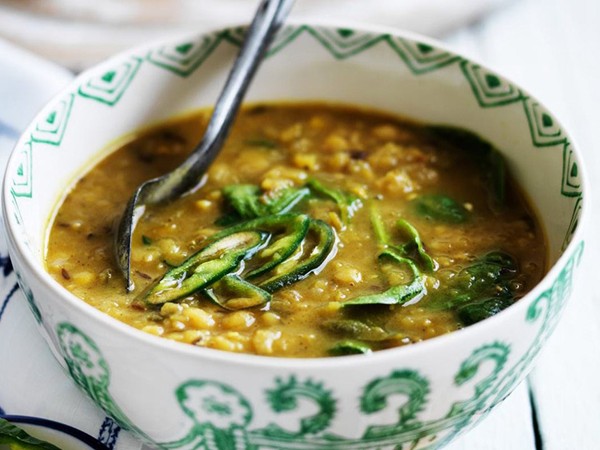 Yellow dhal with spinach