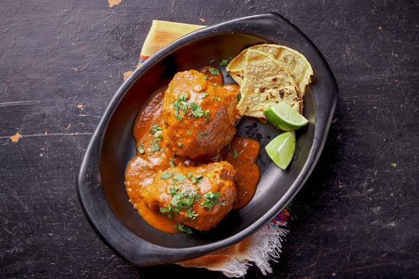Yellow mole with chicken
