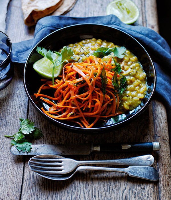 Yellow split pea and carrot dhal