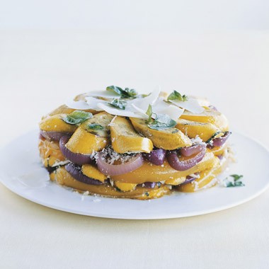 Yellow squash and bell pepper torte
