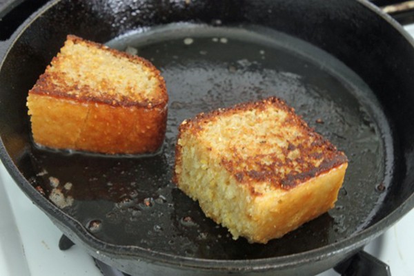 Yes, I fried leftover cornbread in bacon fat