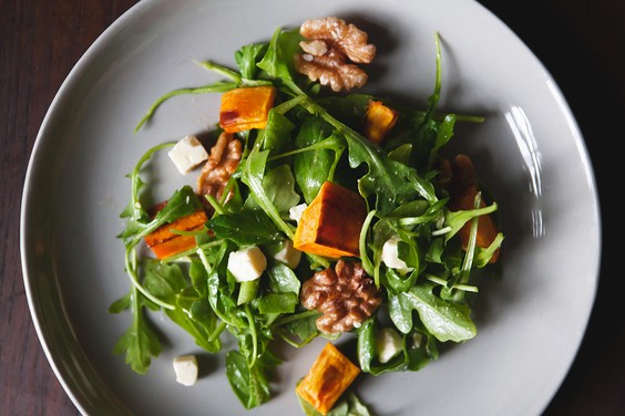 Yes-we-can-have-sweet-potatoes-for-dinner salad