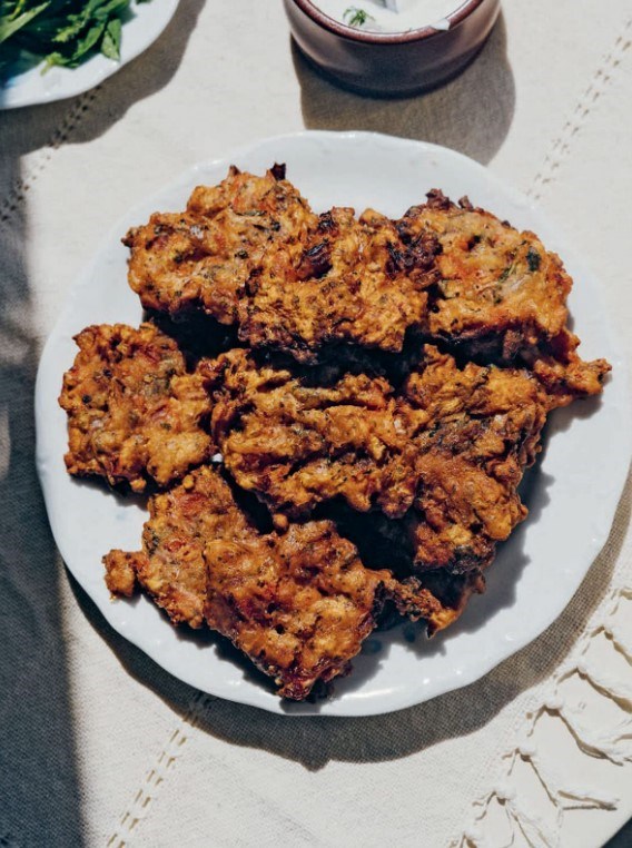 Yiayia Evangelia's tomato fritters from Santorini (Tomatokeftedes)