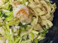 Yifu noodles (Yīfŭ miàn / 伊府麵)
