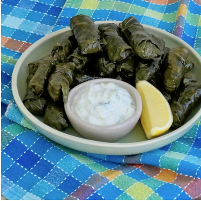 Yoghurt & cucumber sauce (Tzatziki)