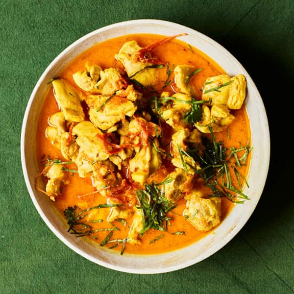 Yoghurt chicken curry (Dahl murg)