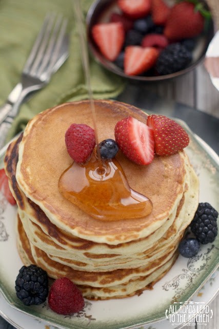Yogurt chia pancakes