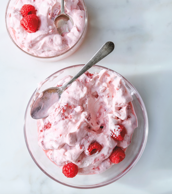 Yogurt raspberry fool
