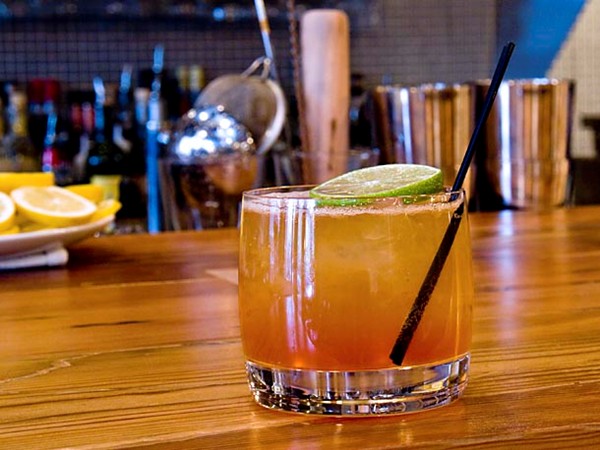 Yusho's gin & tonic