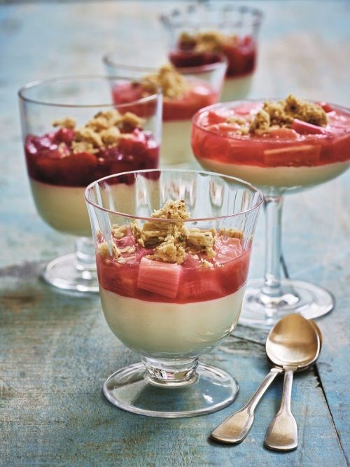 Yuzu cream, rhubarb or plums, and pistachio crumble 