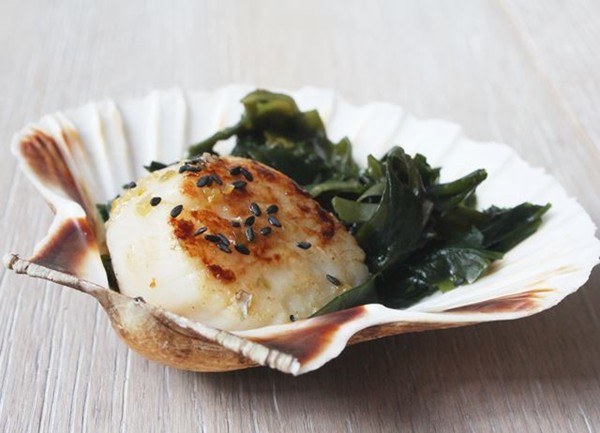 Yuzu scallops