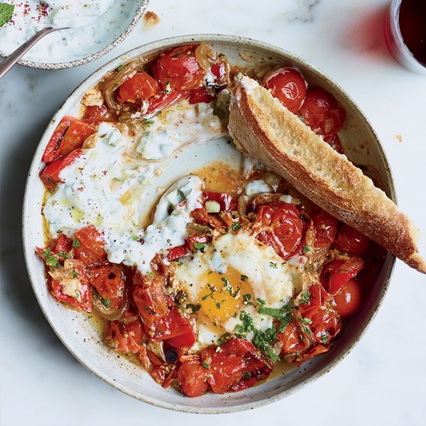 Za'atar baked eggs