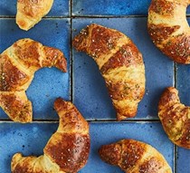 Za'atar croissants