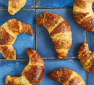 Za'atar croissants