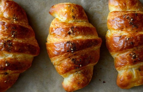 Za'atar croissants