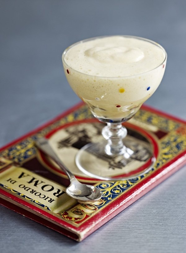 Zabaglione with Marsala raisins
