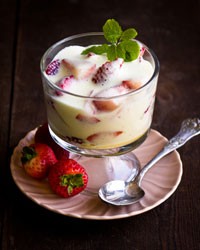 Zabaglione with strawberries