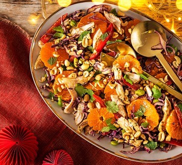 Zingy clementine, turkey & peanut salad