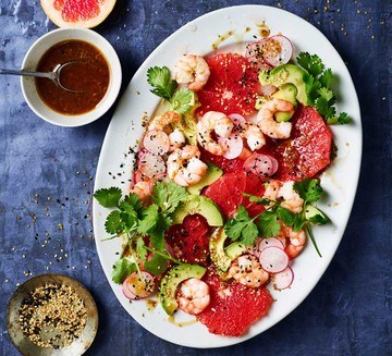 Zingy grapefruit, prawn avocado & tamarind salad