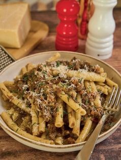 Ziti pasta with braised beef ‘alla Genovese’ (Ziti spezzati alla Genovese)