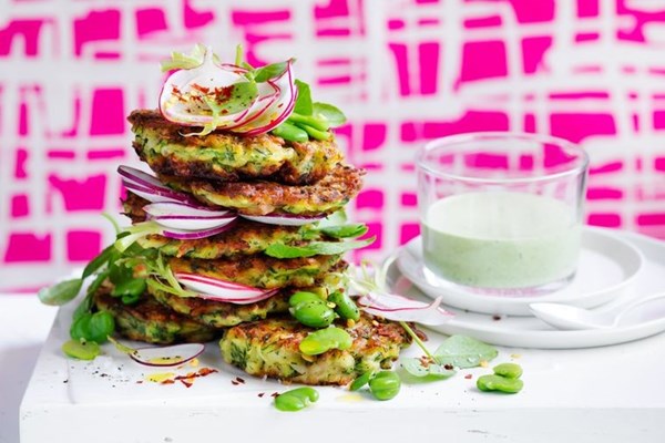 Zucchini & haloumi fritters 