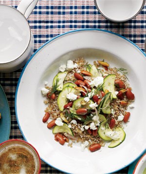 Zucchini and bean salad with bulgur
