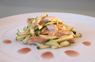 Zucchini and chicken salad with raspberry vinegar (Salade de courgette et poulet au vinaigre de framboise)