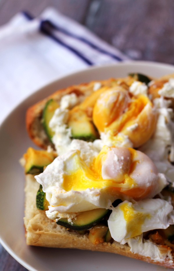 Zucchini and goat cheese breakfast crostini