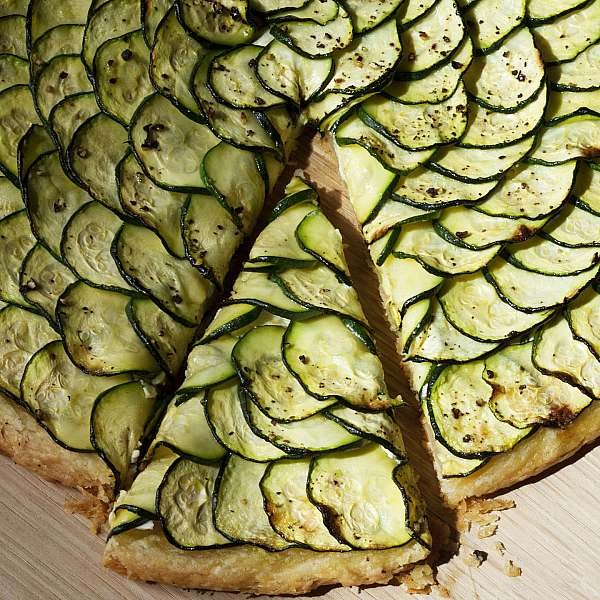 Zucchini and goat cheese tart