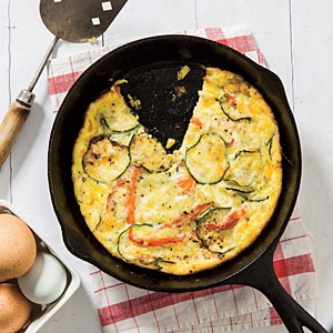 Zucchini and red pepper frittata