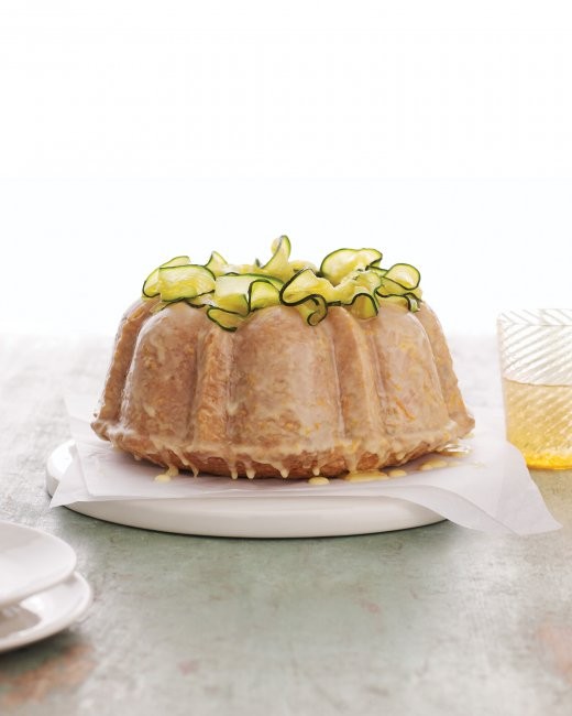 Zucchini bundt cake