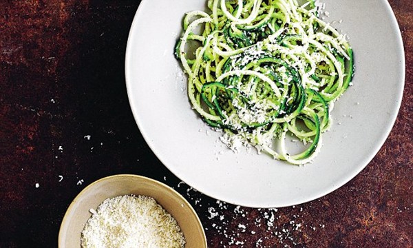Zucchini cacio e pepe