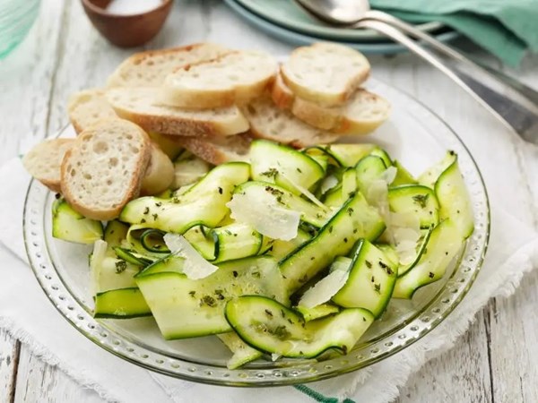 Zucchini carpaccio