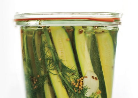 Zucchini dill pickles