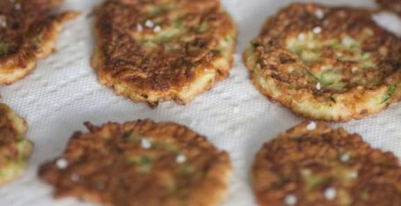 Zucchini fritters (Fritelle di zucchini)