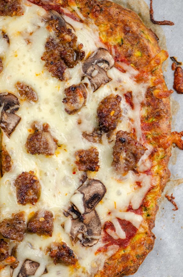Zucchini pizza crust