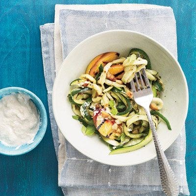 Zucchini ribbons and peaches with macadamia cream