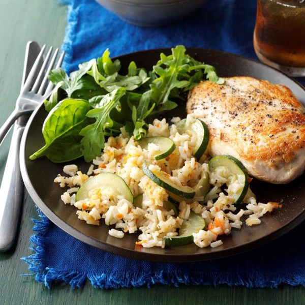 Zucchini rice pilaf