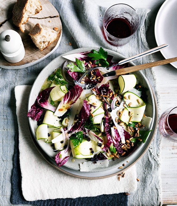 Zucchini salad with pecorino, currants, sunflower seeds and lemon