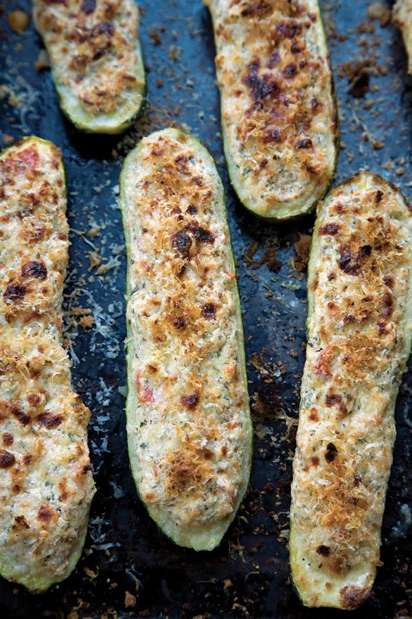 Zucchini stuffed with ricotta (Zucchine ripiene con ricotta)