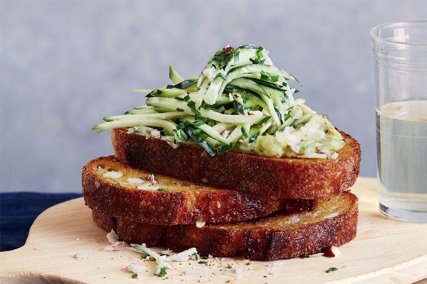 Zucchini tartine with warm mustard dressing