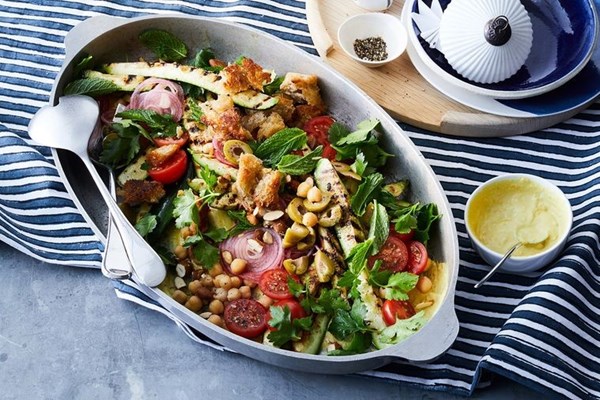 Zucchini, turmeric & chickpea salad