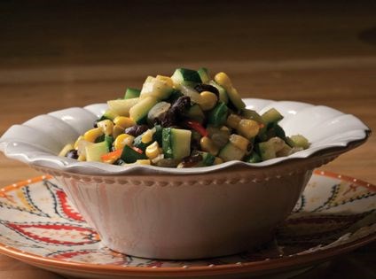 Zucchini with black beans, peppers, and chiles (Calabacitas con frijoles negros)