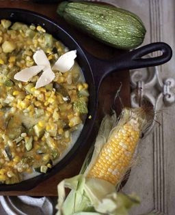 Zucchini with corn (Calabacitas con elote)