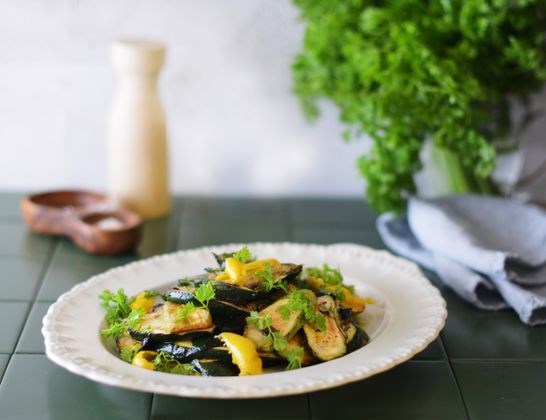 Zucchini with verjuice and nut brown butter